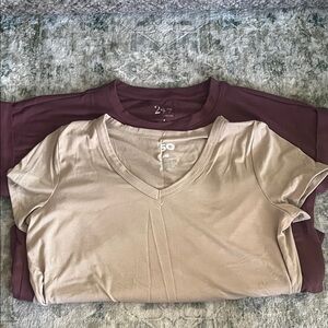 47 Brand Women's V-Neck Tops - Beige and Maroon